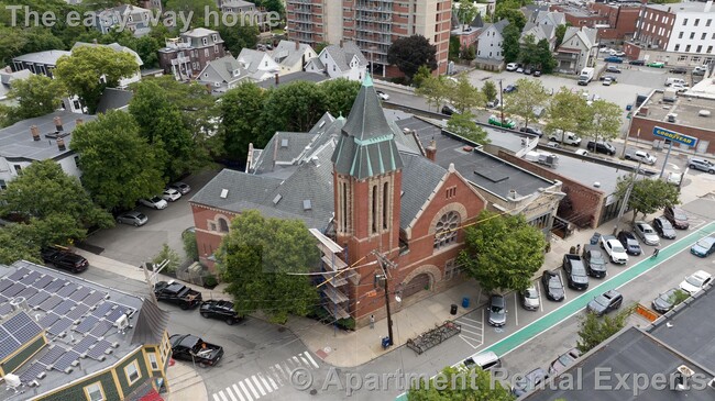 Photo - 17 Bow St Unidad #21