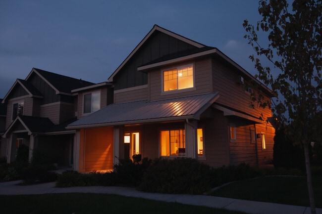 Photo - 1635 N Cirque Ln