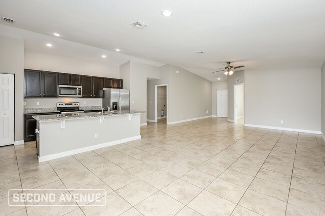 Photo - 3001 Firwood Ave SE