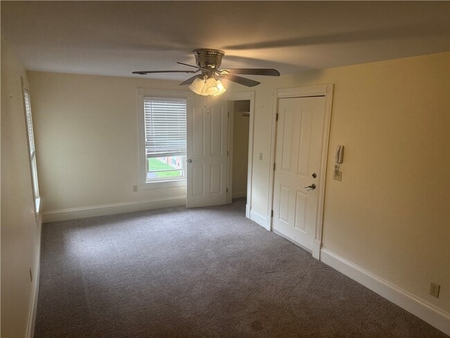 Photo - 507 W Water St