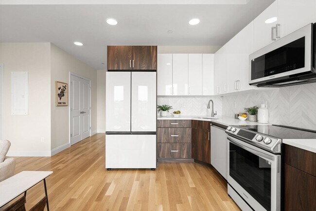 Photo - 16 Taber St Unit 201