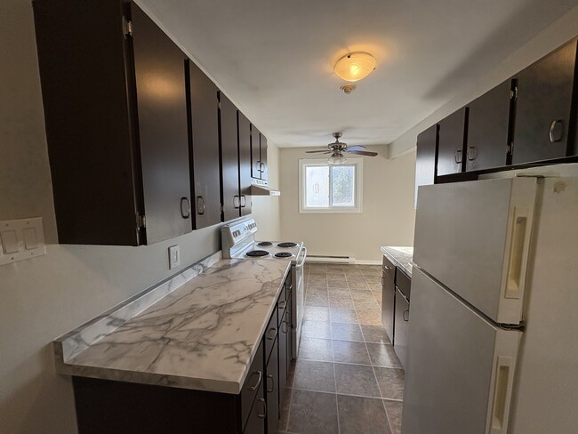 Photo - 546 Martha Ave Unité 18