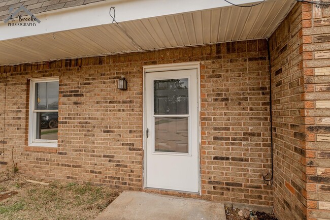 Photo - 1215 N Pacific Ave