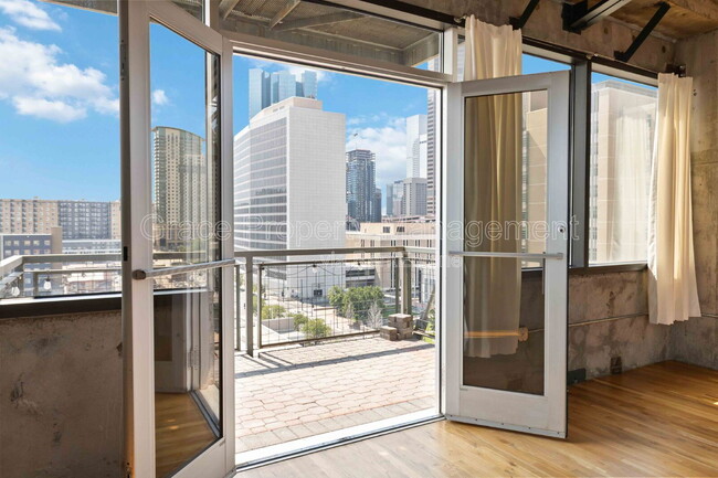 Photo - 2020 Arapahoe St