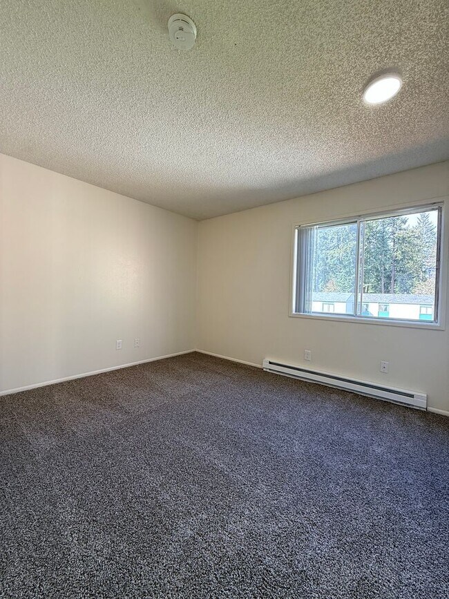 Sunnyside Village Apartments