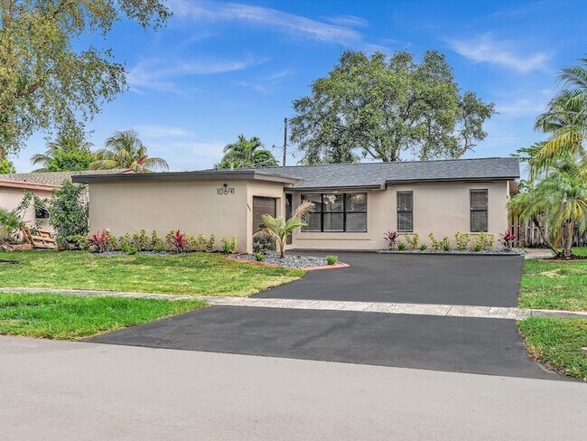 Photo - 10691 NW 28th St