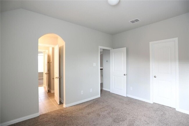 Photo - 15928 Holly Crk