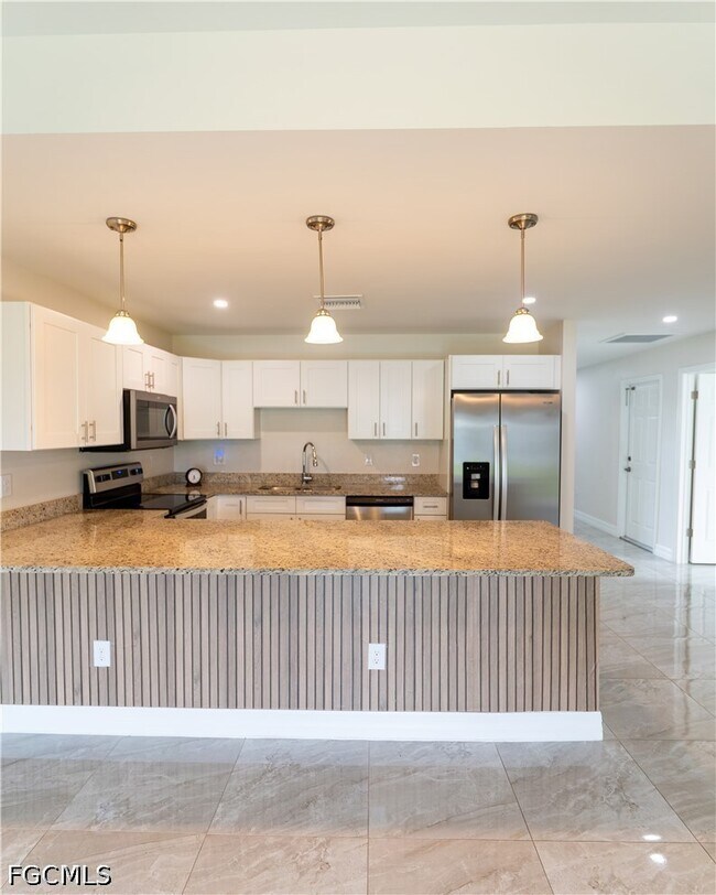 Photo - 941 Jaguar Blvd