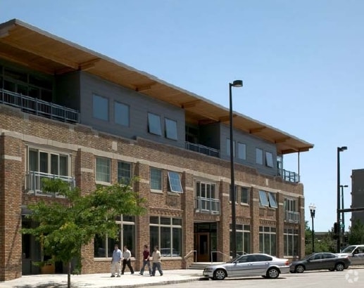 Primary Photo file to small - 1000 Dodge Bldg