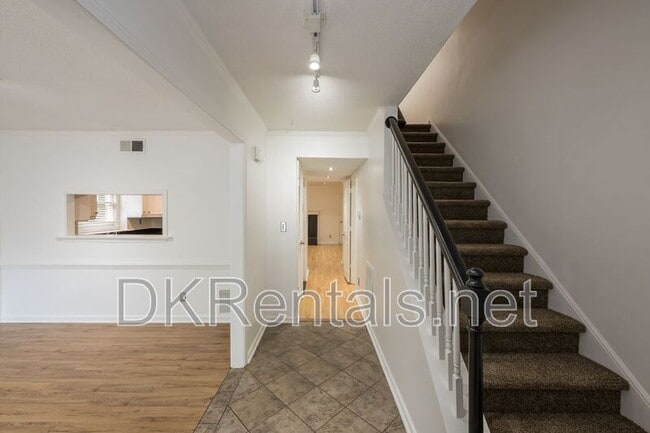 Photo - 9070 Cobbler Ct