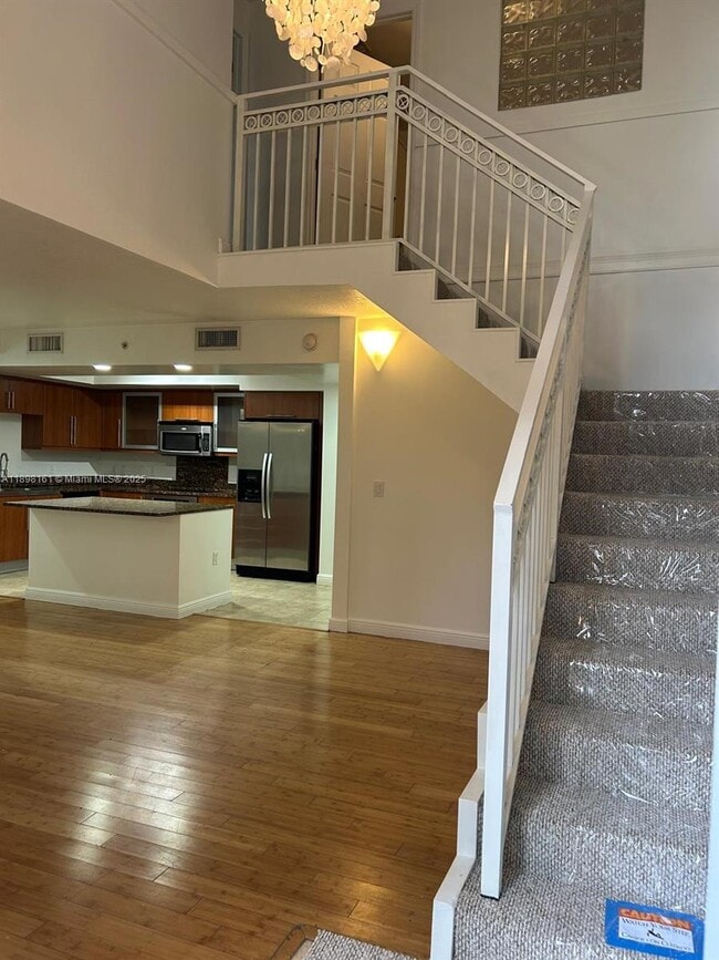 Building Photo - 888 S Douglas Rd