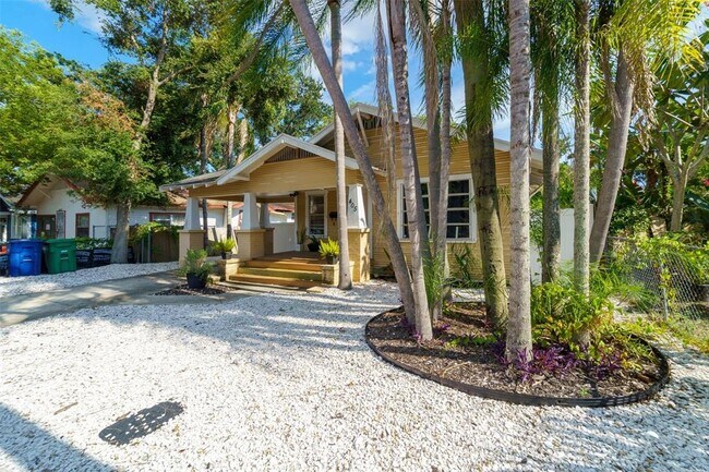 Photo - 405 E Adalee St