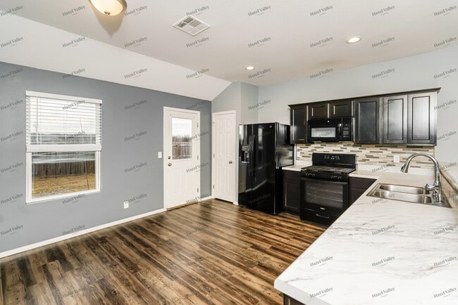 Photo - 3725 S 154th E Ave