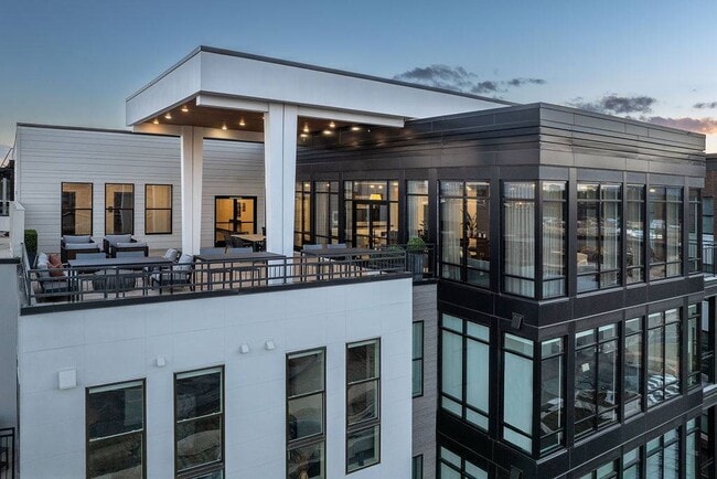 Encore Mid City