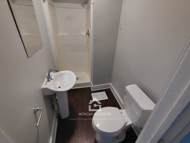 Photo - 1325 W 10th St Unit 1325