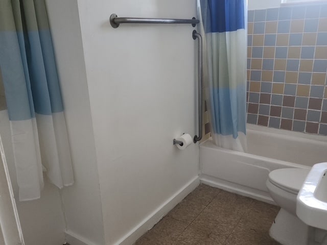 4420 N Clark Ave Unit A