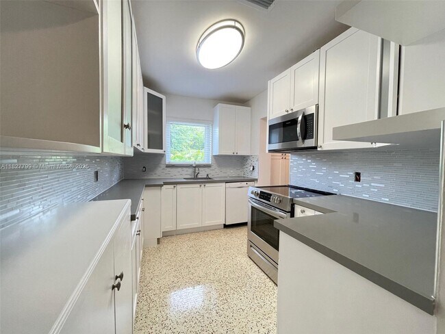Photo - 2920 SW 60th Ct House
