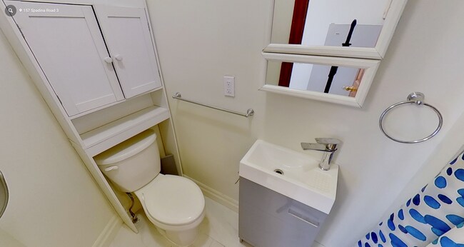 Photo - 157 Spadina Rd Unit 3