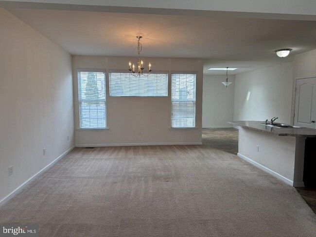 Photo - 1113 S Olmsted Pkwy