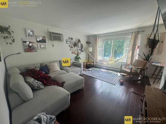 Photo - 138 Marginal St Unidad 2