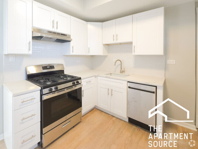 Building Photo - 1954 W Winona St Unit 2A Rental