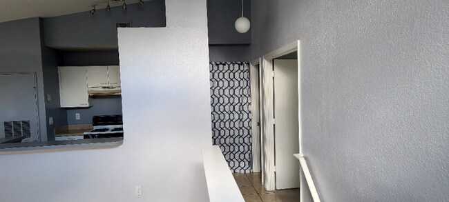 Photo - 1612 Columbia Arms Cir