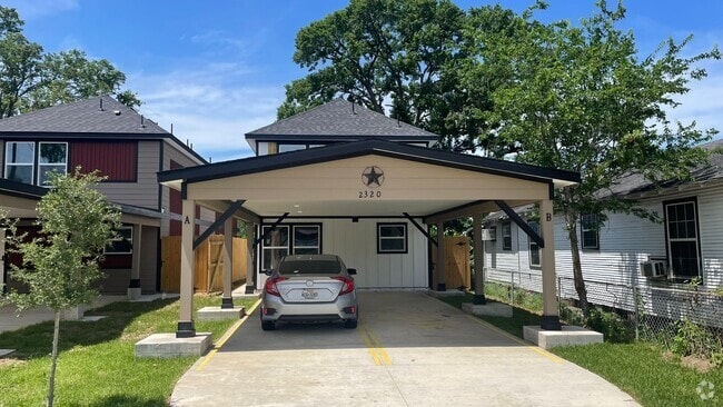 Building Photo - 2320 Wavell St Rental
