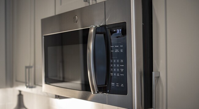 Photo - Come Home to Affordable Elegance Unidad AATG2
