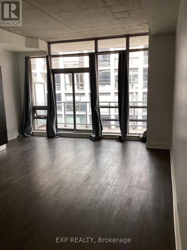 Photo - 399 Adelaide St W Unité 418