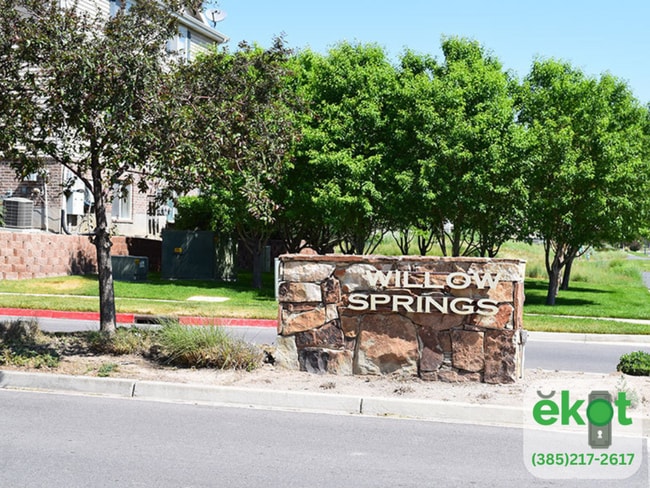 Photo - 8176 N Cedar Springs Rd Unidad Cedar Springs-Eagle Mountain