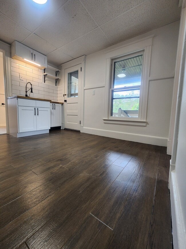Photo - 754 Chenango St Unit #2