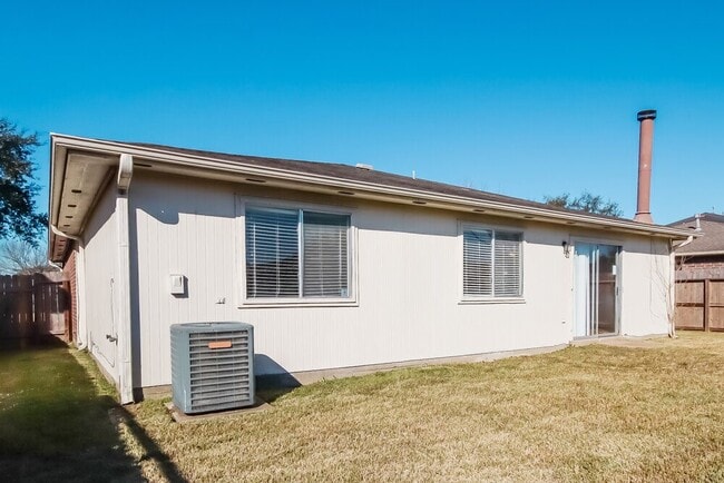 Photo - 16115 Purpleridge Ct