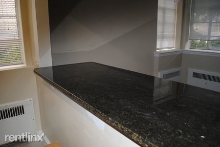 Photo - 1 br, 1 bath - 46 Chiswick Rd Apt 2 Unit Apt 2