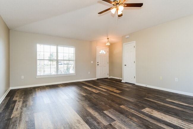 Photo - 6266 Rolling Tree Ct