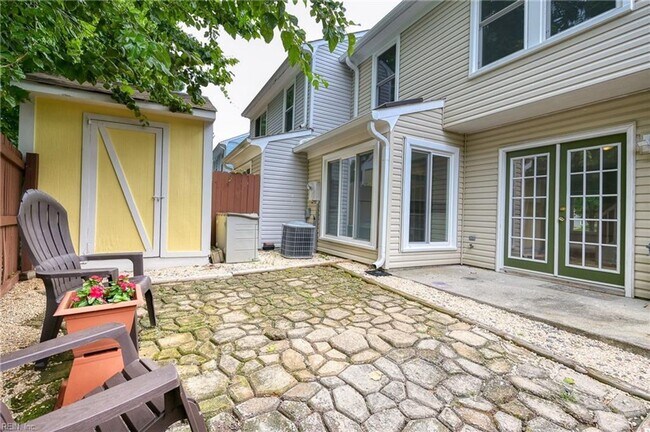 Photo - Yorkshire Downs Townhome