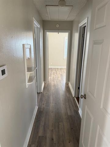 Photo - 1615 Woodruff Ln