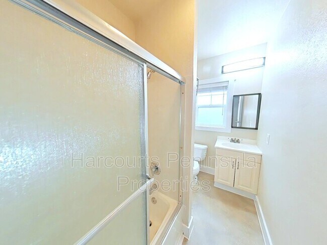 Photo - 2305 6th St Unit #B