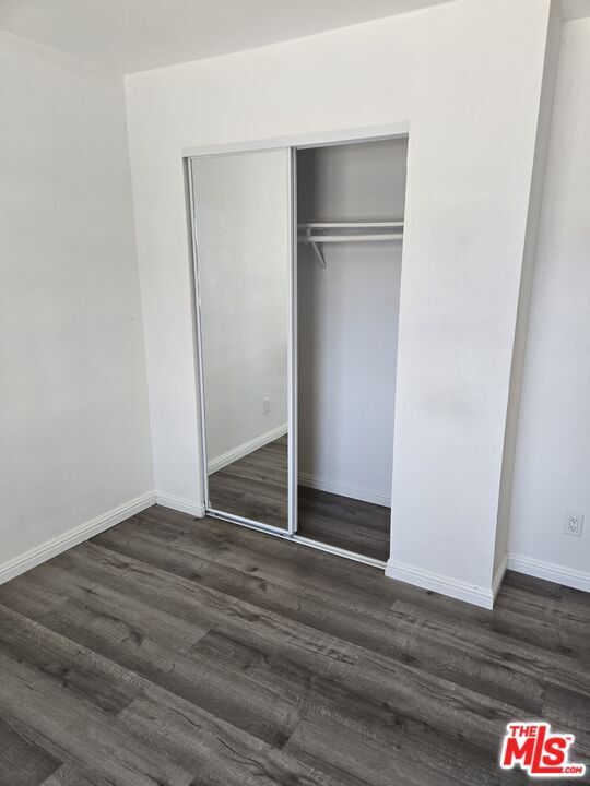 Photo - 2417 S Budlong Ave Unit U#1 R#1