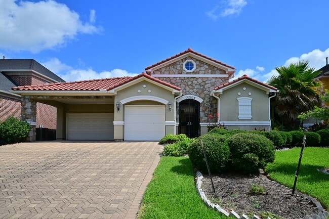 Building Photo - 14206 Jade Cove Dr Rental