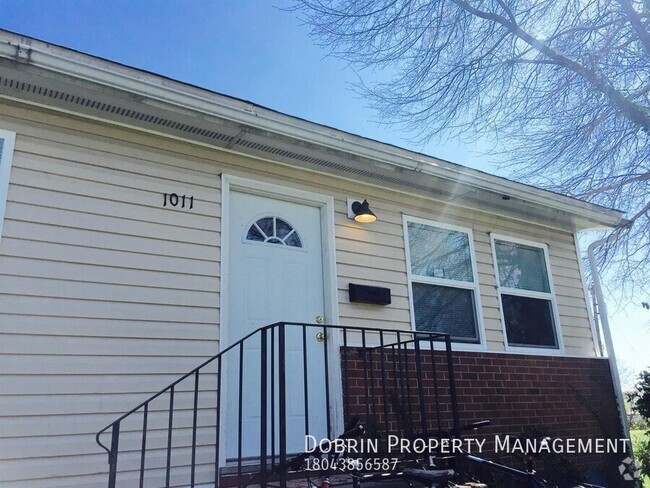 Building Photo - Beautiful 4B Nest near Downtown Rental