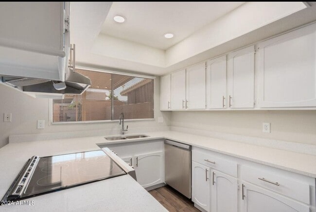 Photo - 8412 N 32nd Ave