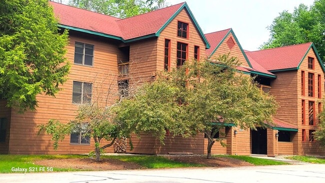 Building Photo - 63 Riverfront Dr