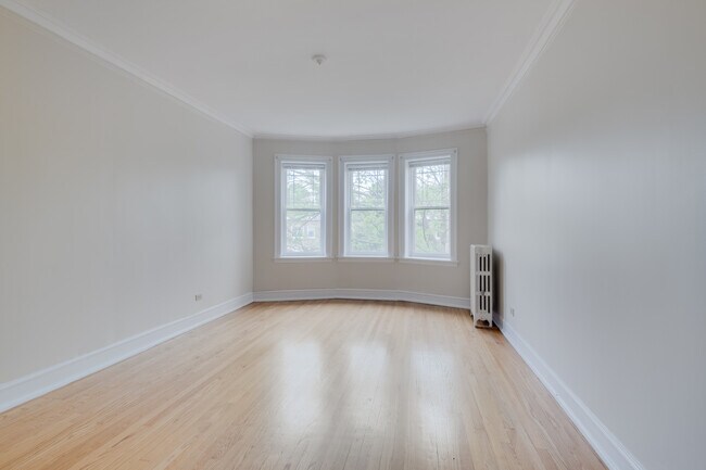 Photo - 1919 W Estes Ave Unit 2N