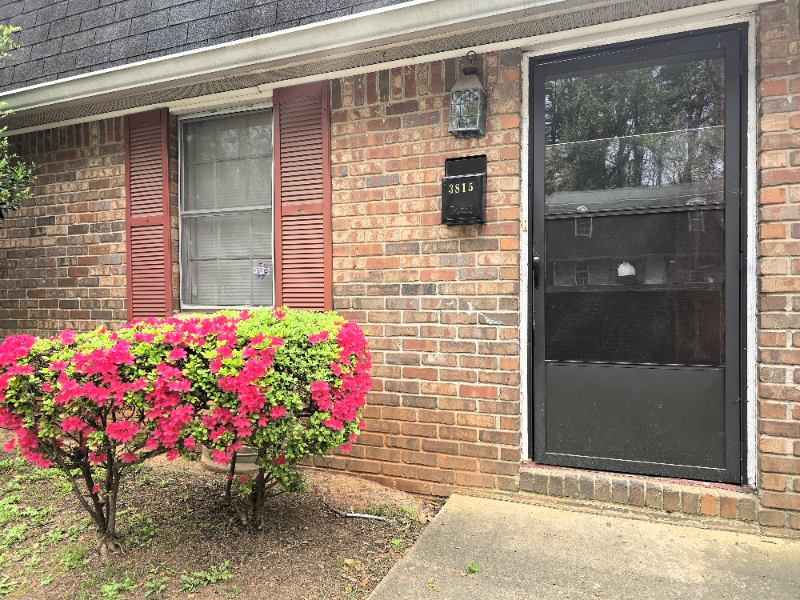 Photo - 3815 Parklane Dr