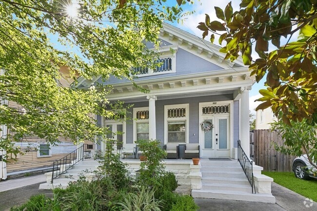 Building Photo - 310 S Pierce St Rental