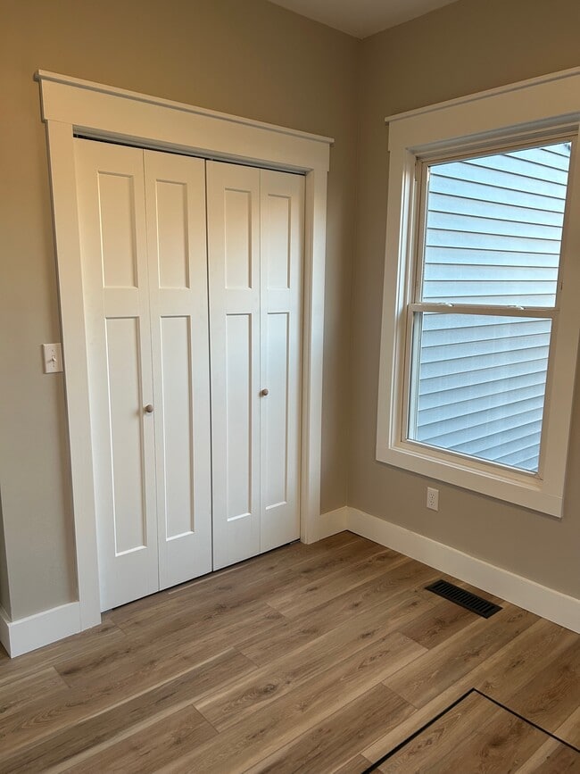 Photo - 927 Mckaig Ave