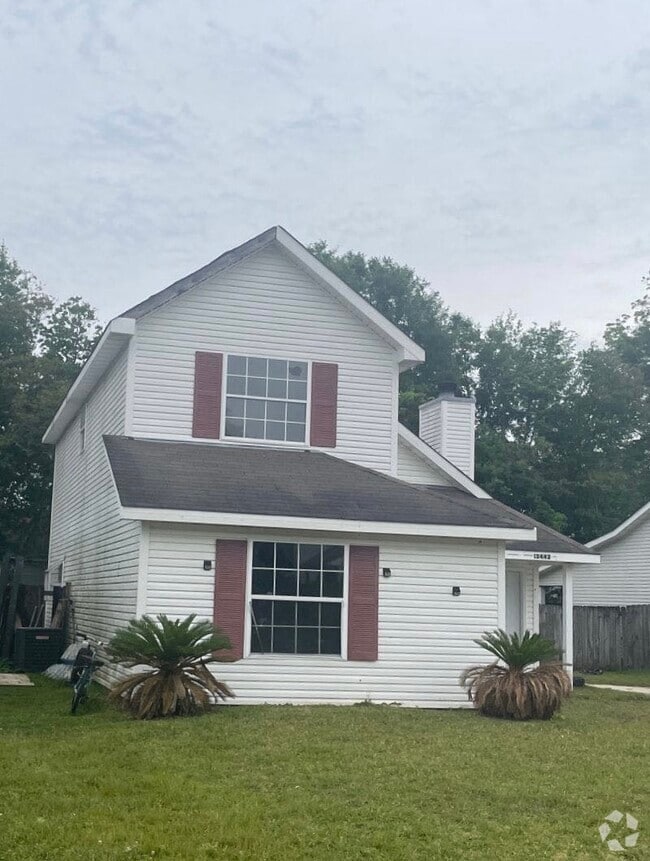 Building Photo - 13442 Locust Hill Dr Rental