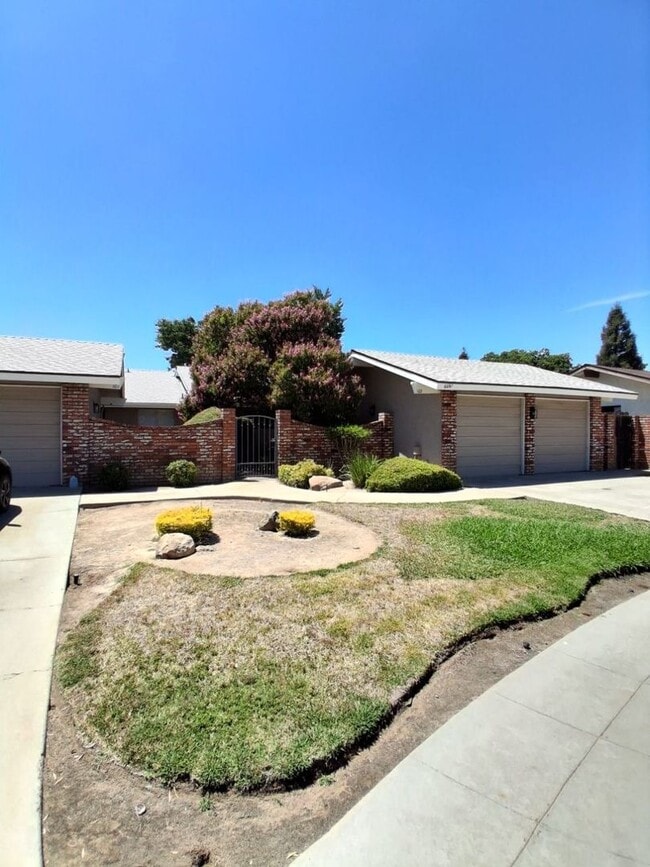 Photo - 6061 N Bungalow Ln Unit 102