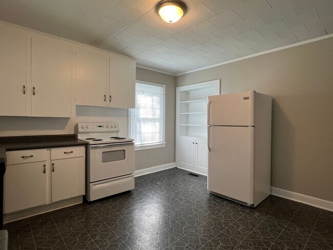 Photo - MOVE-IN READY!