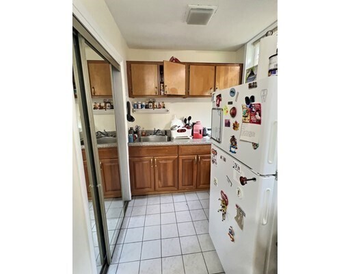 Photo - 1482 Beacon St Unidad 22